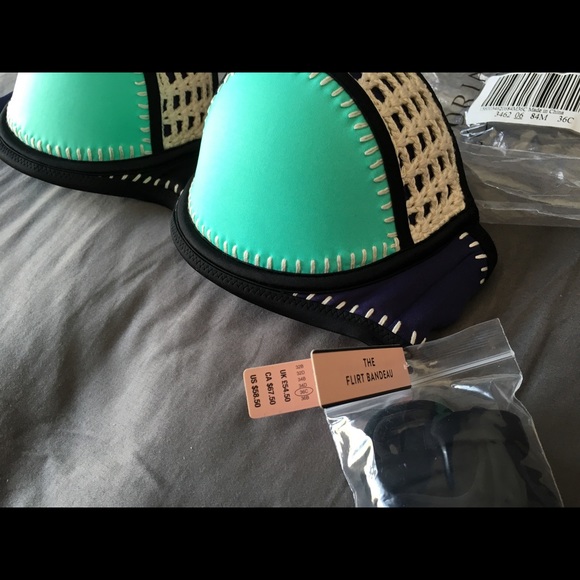 Victoria Secret Flirt Bandeau 36C NWT - 2 for sale - Picture 7 of 8